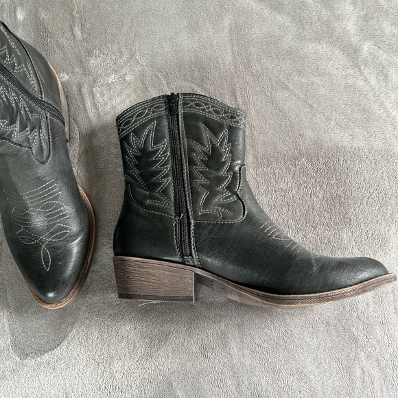 Free People Shoes - Free people boots